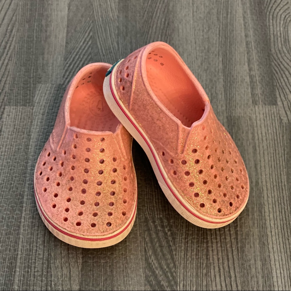 Native shoes pink glitter sz 4 GUC